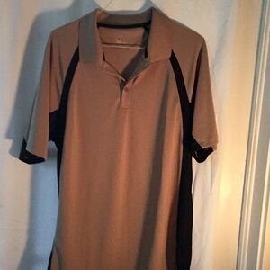 Like new Under Armour heatgear brown and black shirt